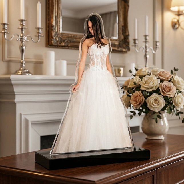 Bride Sculpture  (A stunning statue for a stunning bride.)