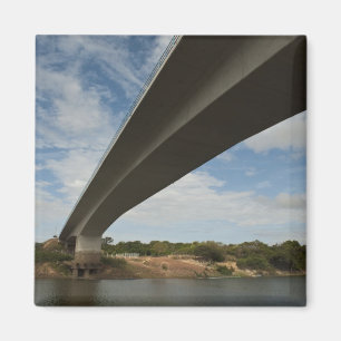 Bridge connecting Guyana to Brazil over Takutu Magnet