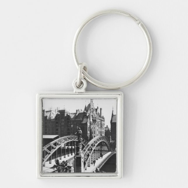 Bridge in the Speicherstadt  Hamburg, c.1910 Keychain (Front)