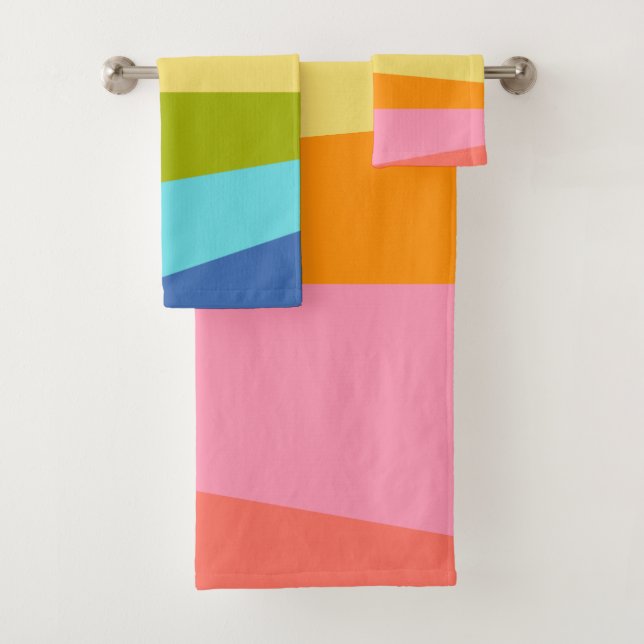 Bright Abstract Geometric Shapes | Rainbow   Bath Towel Set (Insitu)