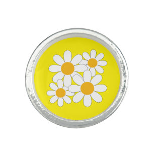 Bright and Bold Daisy Ring