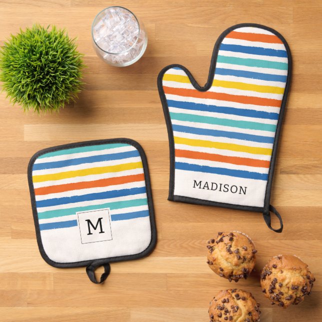 Bright Beachy Striped Pattern Oven Mitt & Pot Holder Set (Top Down)