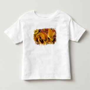 Bright colorful calla lilies at the toddler t-shirt