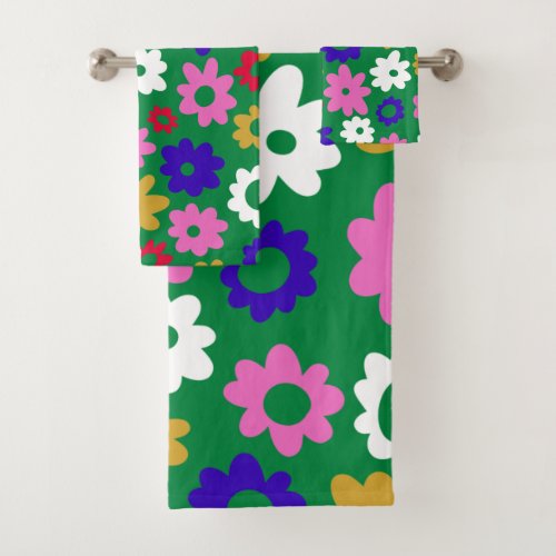 Bright Colorful Scandinavian Flower Pattern Green Bath Towel Set