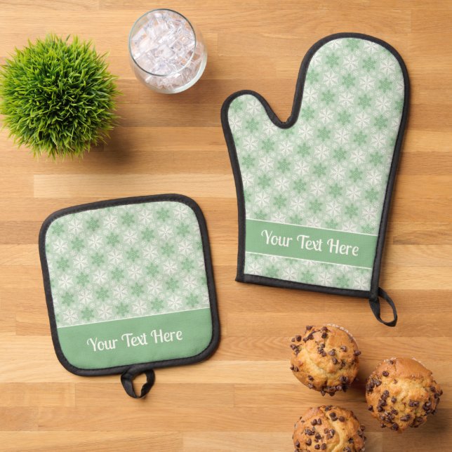 Bright Green and Winter White Snowflake Pattern Oven Mitt & Pot Holder Set (Top Down)