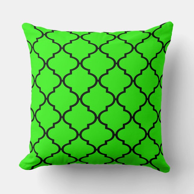Bright Green Moroccan Quatrefoil Pattern Pillow (Front)