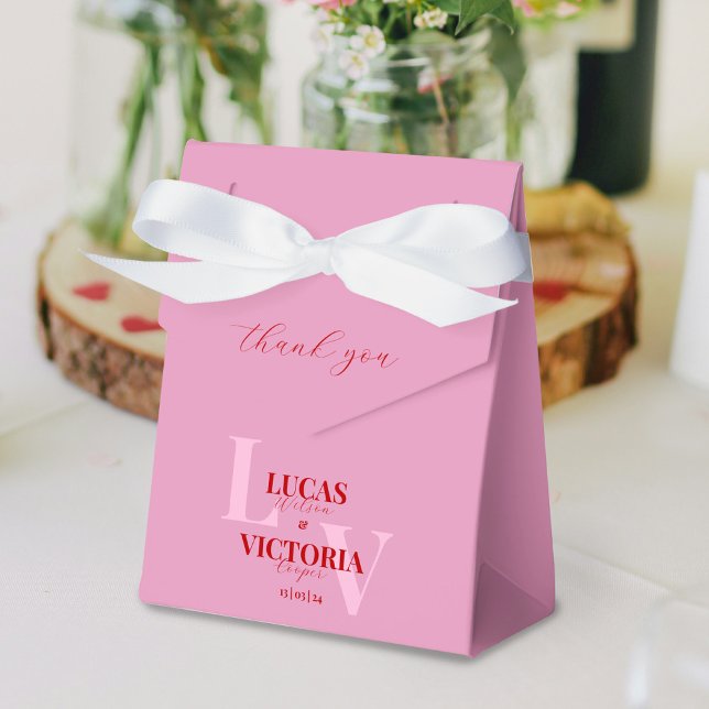 Bright pink and red wedding  favor boxes (Creator Uploaded)
