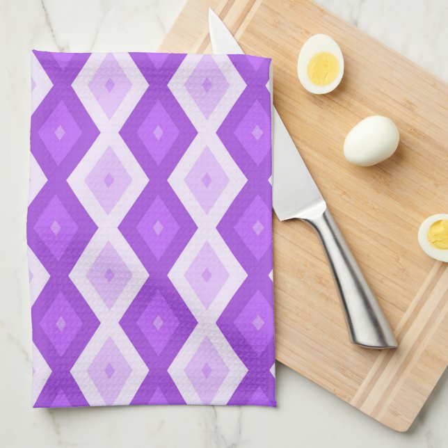 Bright purple diamond pattern kitchen towel (Quarter Fold)