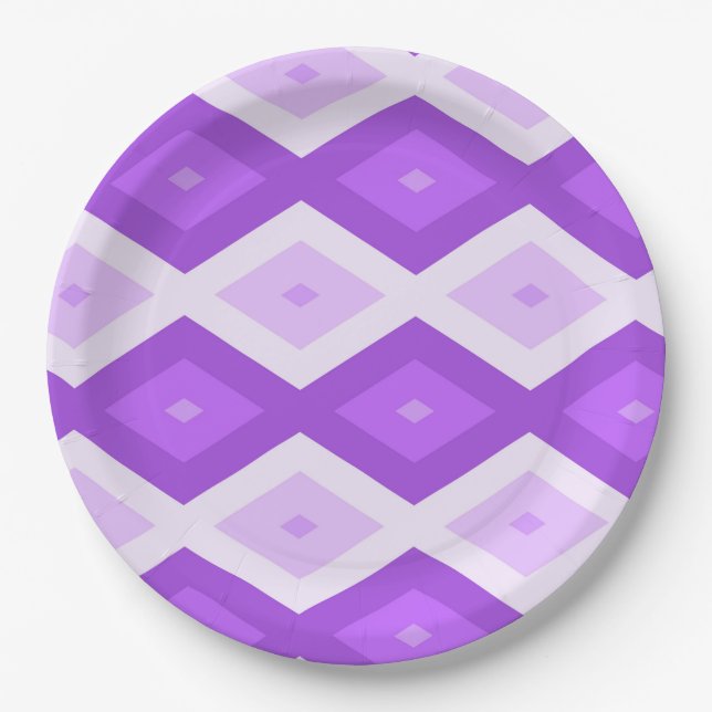 Bright purple diamond pattern paper plates (Front)