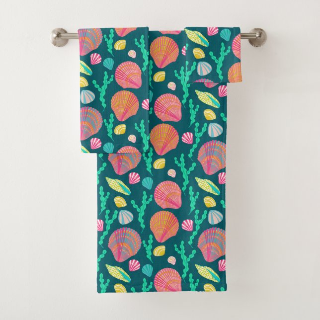 Bright Seashells and Seaweed Pattern  Bath Towel Set (Insitu)