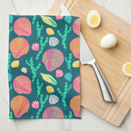 Bright Seashells and Seaweed Pattern Kitchen Towel