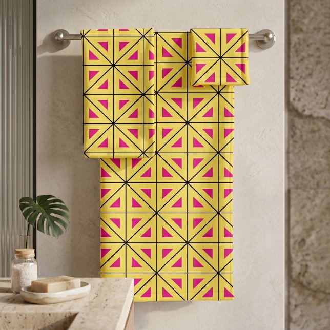 Bright Yellow Hot Pink Geometric Triangle Pattern Bath Towel Set (Creator Uploaded)