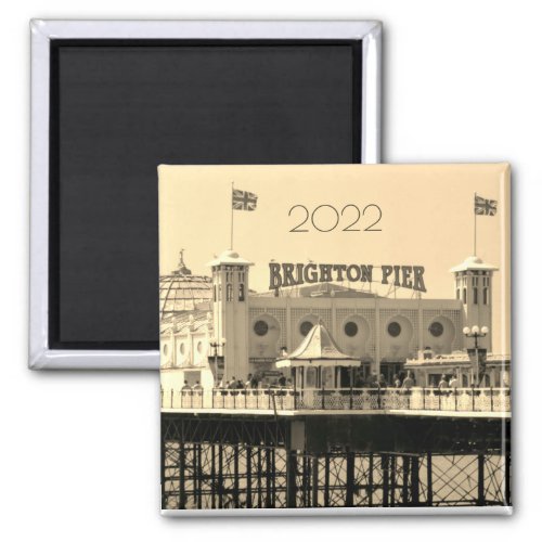 Brighton Pier ENGLAND Year Novelty Magnet