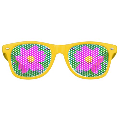 Brilliant Ultra Violet Peony with Yellow Center Retro Sunglasses