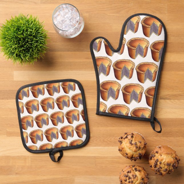 British Food Pork Pie Savoury Pastry UK Cuisine Oven Mitt & Pot Holder Set (Top Down)
