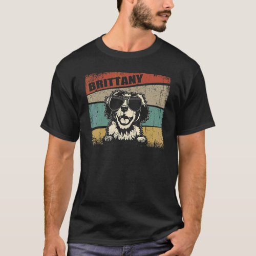 Brittany Dog Cool  Simple Vintage Retro Style T_Shirt