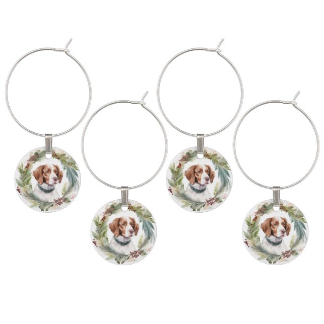 Brittany Spaniel Christmas Wreath Festive Pup Wine Charm (Staggered)