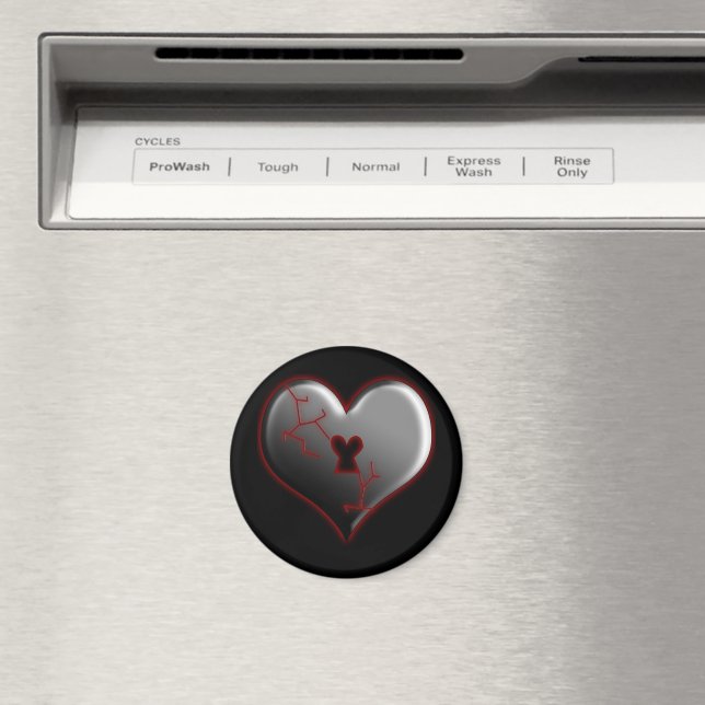 Broken Heart Magnet (In Situ (Dishwasher))