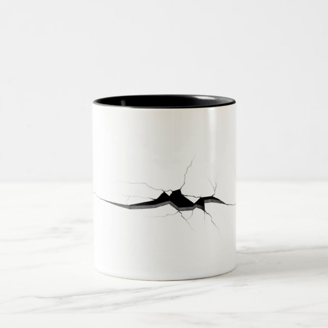 Broken Mug Effect (Center)