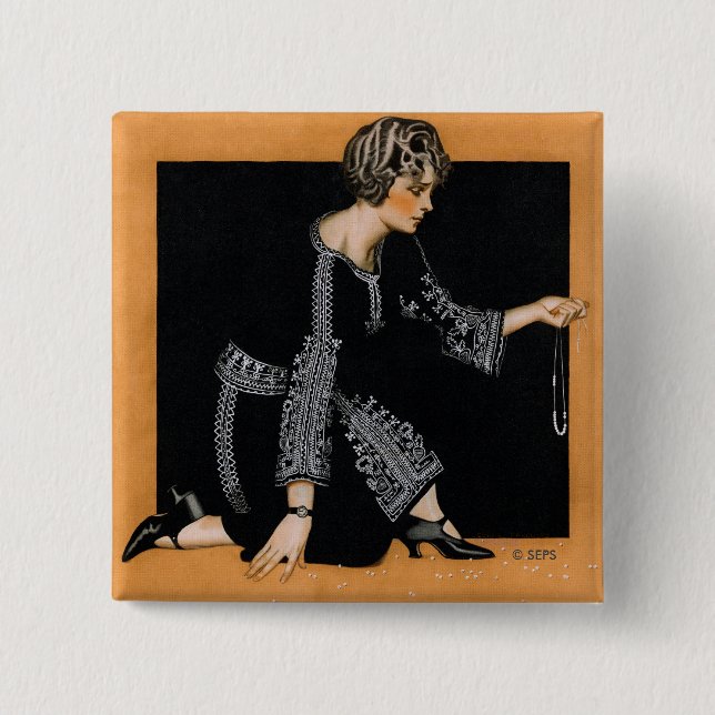 Broken Pearl Necklace Button (Front)