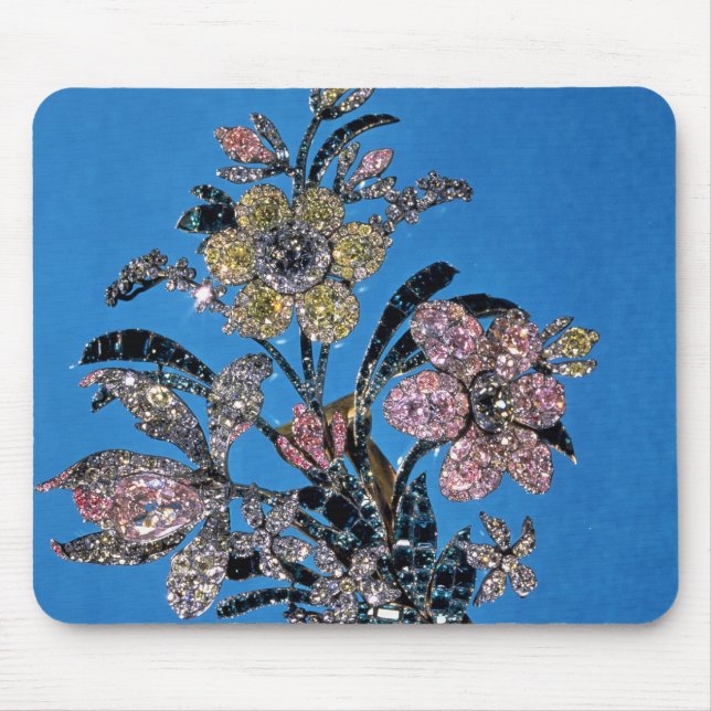 Brooch in form of large bouquet with brilliant mouse pad (Front)