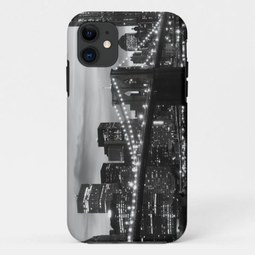 Brooklyn Bridge and Manhattan Skyline At Night iPhone 11 Case