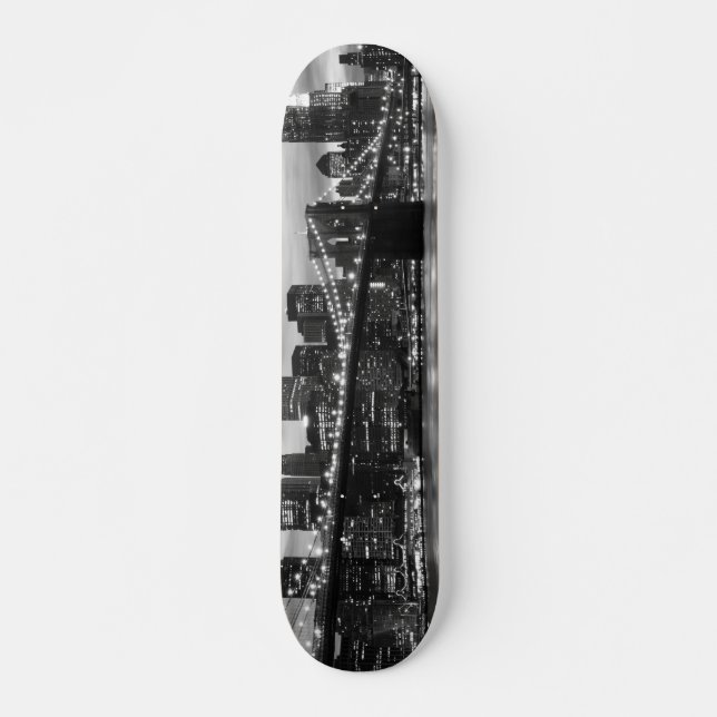 Brooklyn Bridge and Manhattan Skyline, NYC Skateboard Deck (Front)