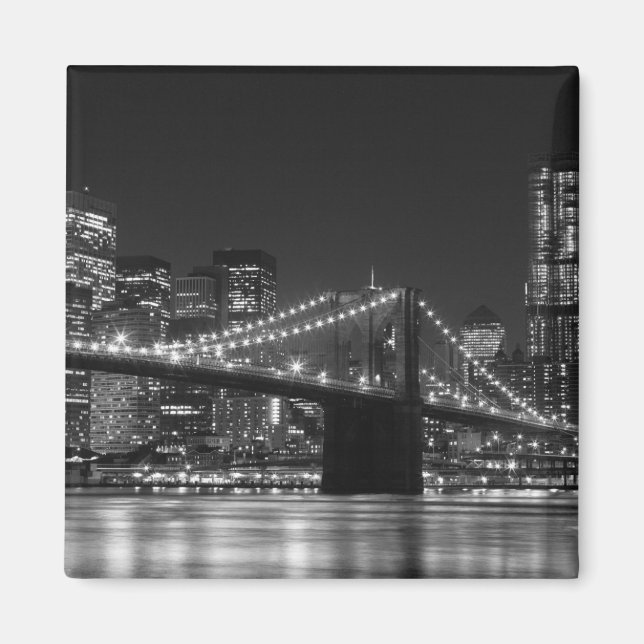 Brooklyn Bridge Black/White Skyline Magnet (Front)