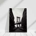 Brooklyn Bridge New York City - Canvas Print<br><div class="desc">Black and White Brooklyn Bridge Canvas Print,  following the latest trends in home decor,  is ideal to renew your walls.</div>