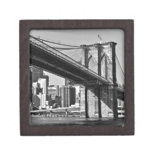 Brooklyn Bridge New York City Gift Box