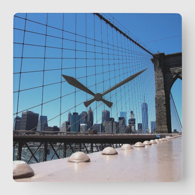 Brooklyn bridge square wall clock (Front)