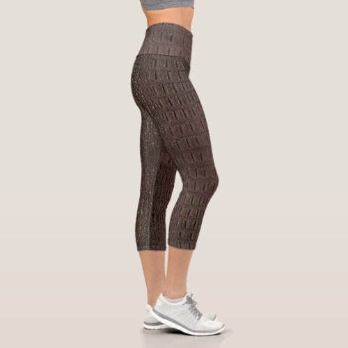 Brown Alligator Skin Print Capri Leggings