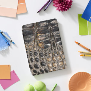 Brown American Alligator Skin Texture iPad Pro Cover