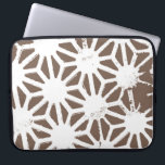 Brown and white geometric pattern laptop sleeve<br><div class="desc">Brown and white geometric pattern</div>