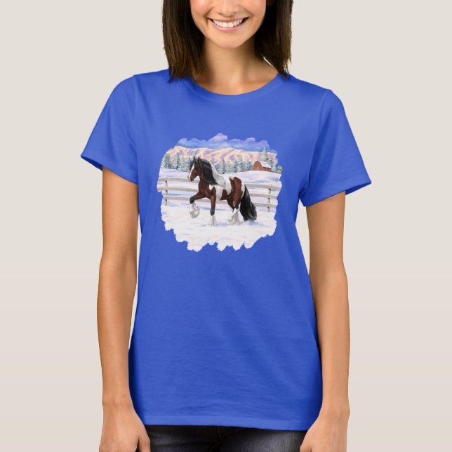 Brown Bay Pinto Gypsy Vanner Draft Horse In Snow T-Shirt (Front)