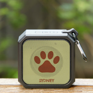 Brown dog paw custom name bluetooth speaker