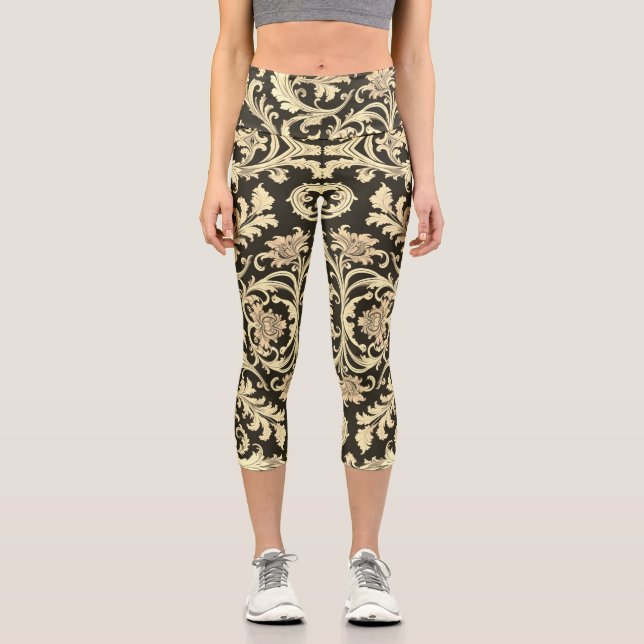 Brown Fleur Antique Pattern Capri Leggings (Front)