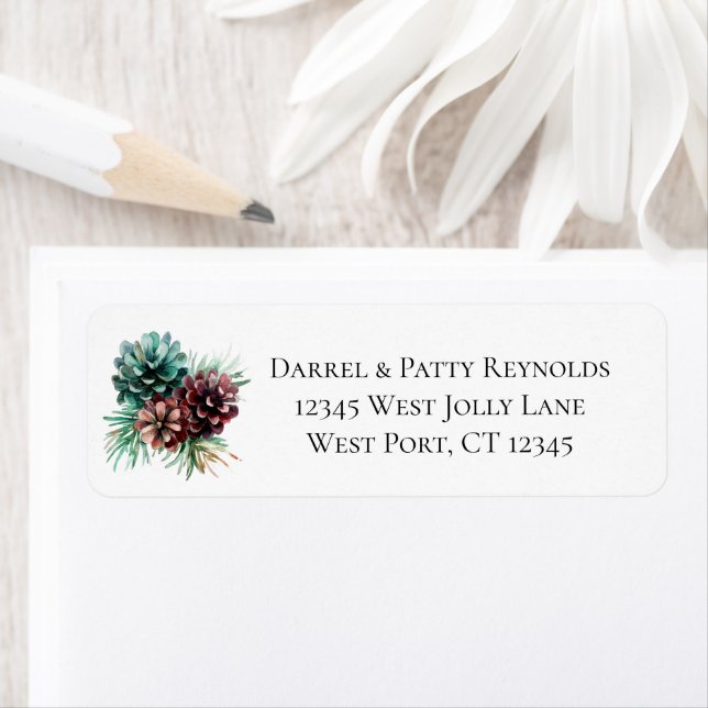 Brown Green Christmas Pine Cones Label (Insitu)