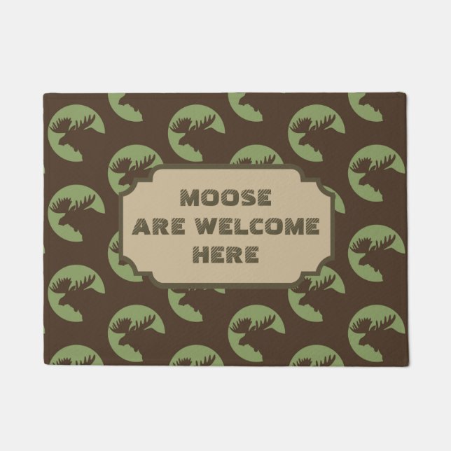 Brown Moose Circle Pattern Cabin Doormat (Front)