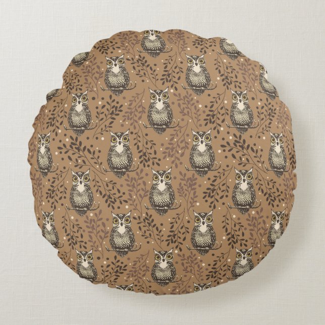 Brown Owl Illustrated Woodland Pattern Round Pillow (Front)