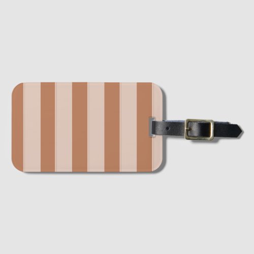 Brown stripes on luggage tag