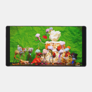 Bruidsfeest van de Fubby's. Desk Mat