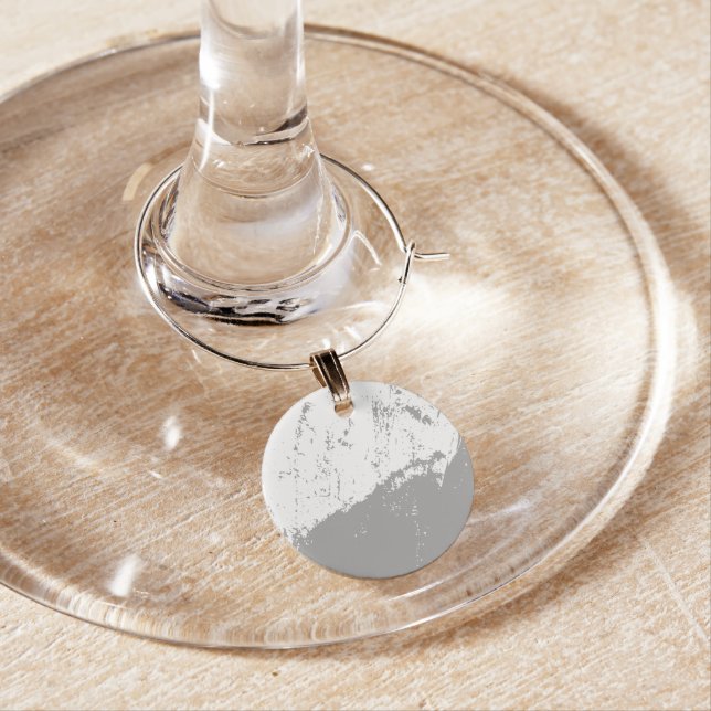 Brushstroke 11 wine charm (In Situ)