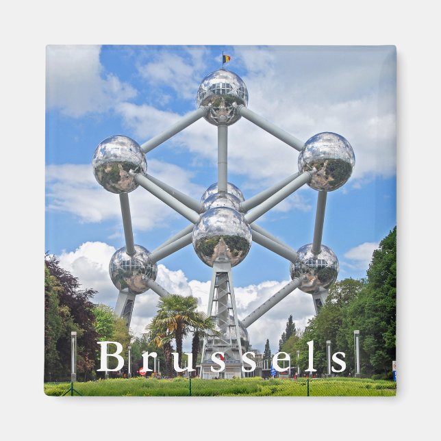 Brussels. Atomium. Magnet (Front)