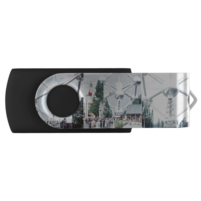 Brussels Atomium Photo Collage Flash Drive (Front)