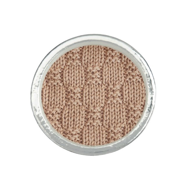 Bubble Knit Stitch Pattern by Shirley Taylor Ring (Front)