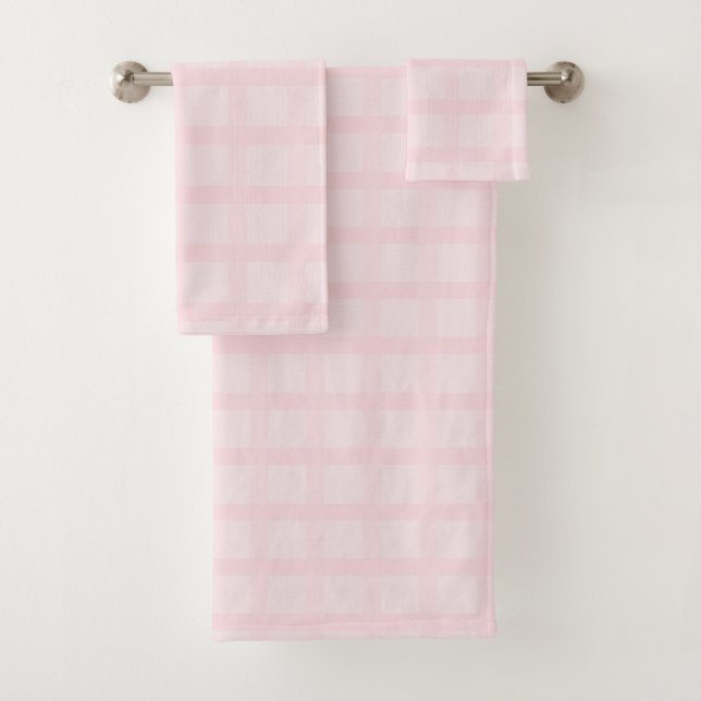 Bubblegum Pink And Lavender Blush Gingham Pattern Bath Towel Set (Insitu)