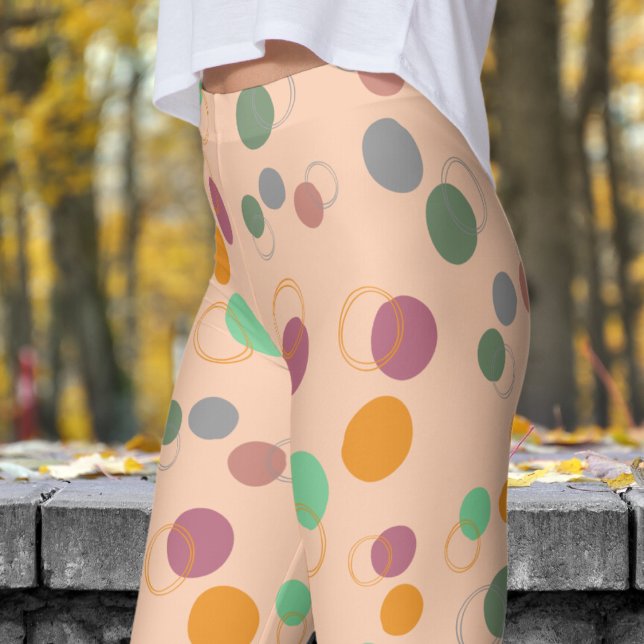 Bubbly Apricot Pink Bubbles Pattern Leggings (Bubbly Bubbles on Apricot Leggings)
