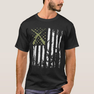 Buck Deer Hunting American Camouflage USA Flag T-Shirt