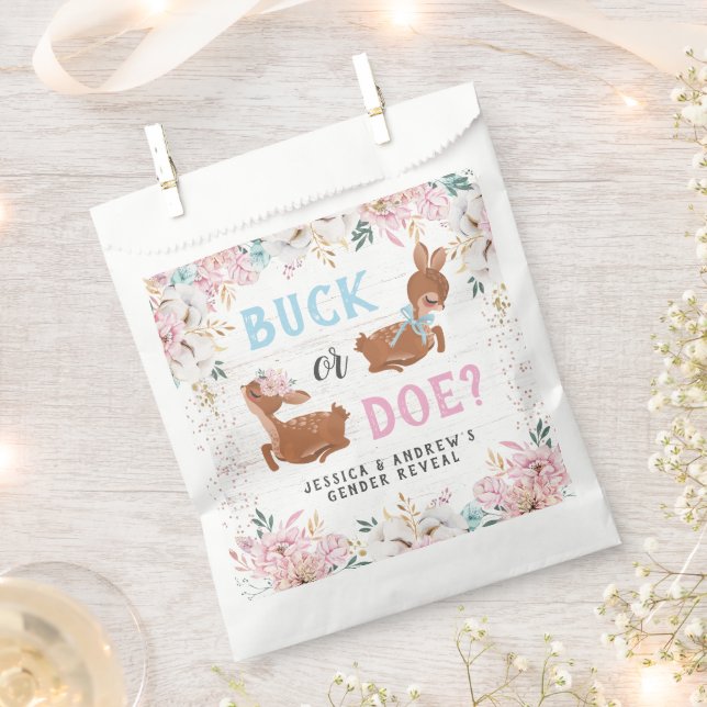 Buck or Doe? Baby Shower Reveal Favor Bag (Clipped)